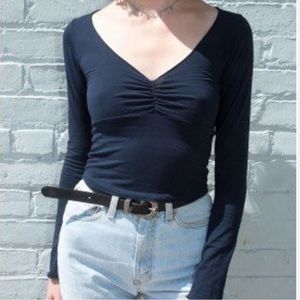 Brandy Melville longsleeve Gina top